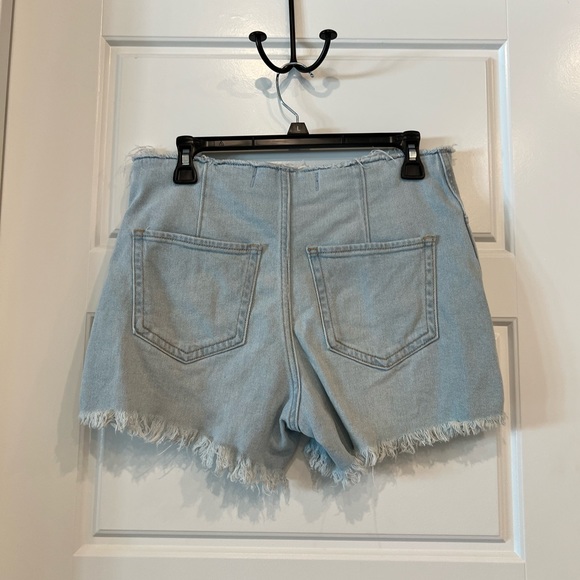 High-Rise Vintage Short 4” - Picture 2 of 4